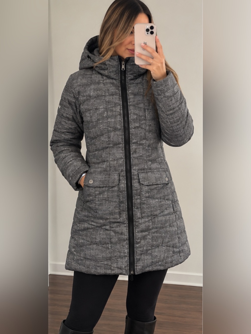 Columbia Women’s Down Puffer Long Hooded Coat Omni-Shield Size M